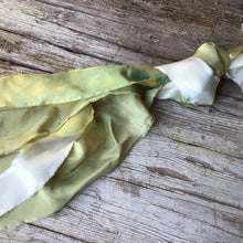 Load image into Gallery viewer, Bunch of Pale Gold &amp; Ivory Silk Ribbons
